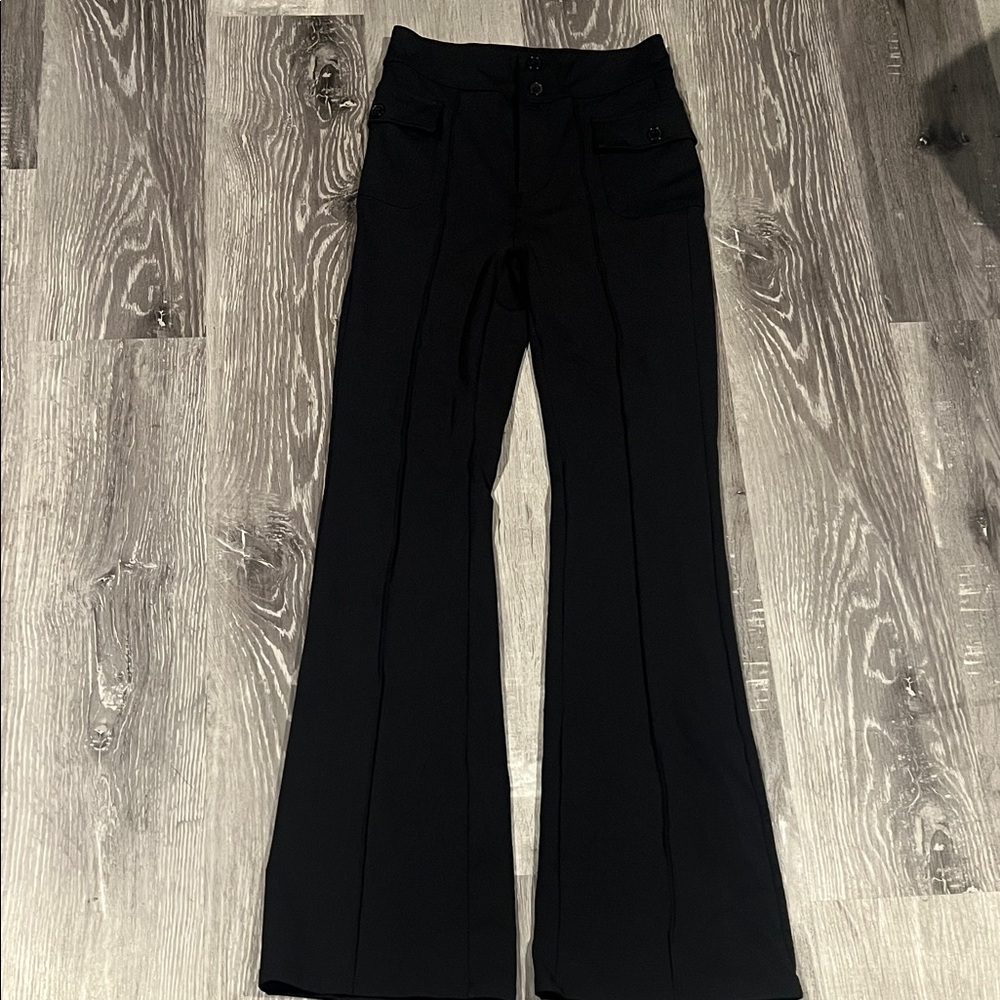 HALARA Black Flare Women's Pants
